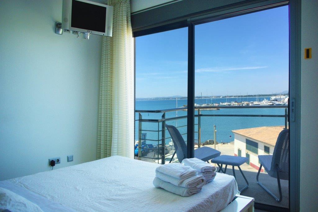 Cofradia Penthouse Puerto Alcudia Hotel El Port ภายนอก รูปภาพ