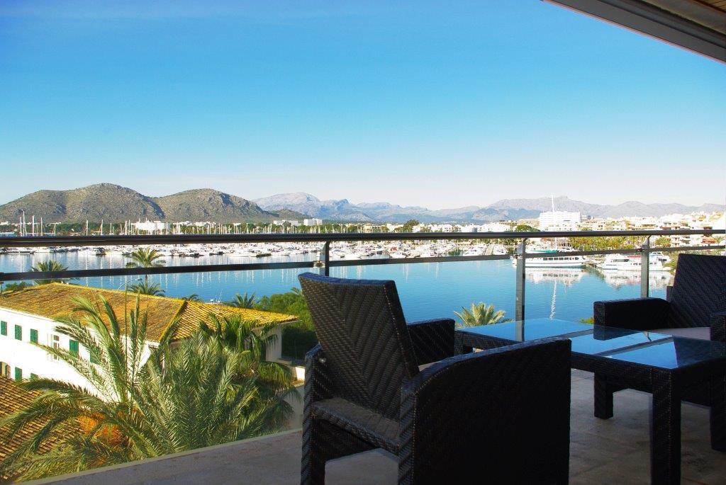 Cofradia Penthouse Puerto Alcudia Hotel El Port ภายนอก รูปภาพ